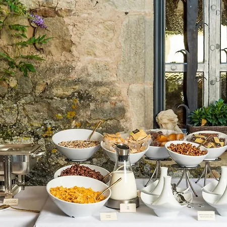 Chateau De Codignat - Relais&châteaux 5* Bort-l'Etang